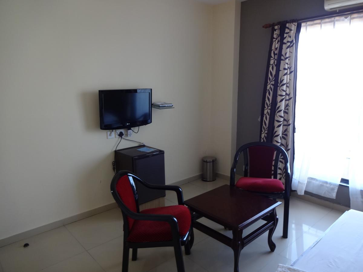 Royal Riviera Hotel Kumarakom Ngoại thất bức ảnh