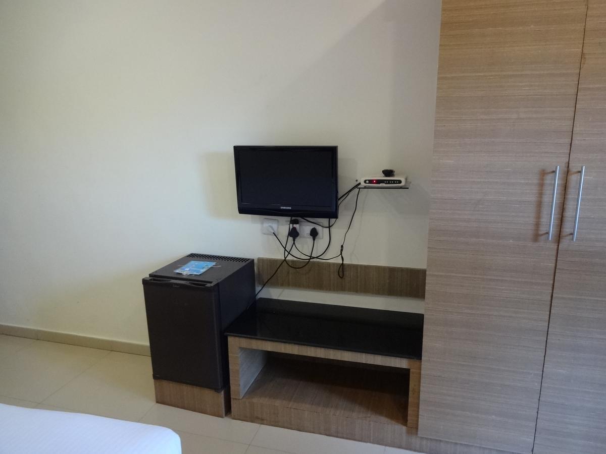 Royal Riviera Hotel Kumarakom Ngoại thất bức ảnh