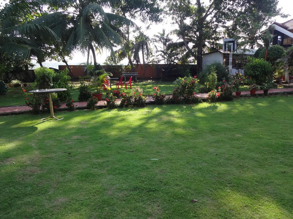 Royal Riviera Hotel Kumarakom Ngoại thất bức ảnh