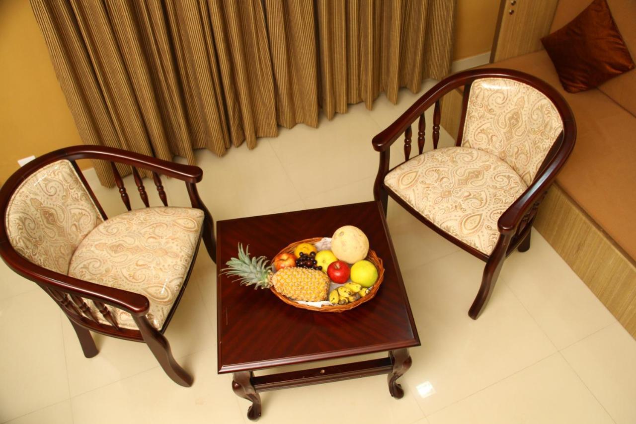 Royal Riviera Hotel Kumarakom Ngoại thất bức ảnh