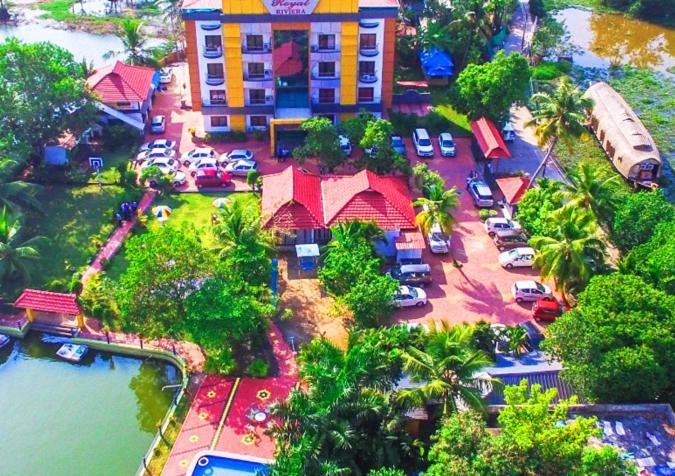 Royal Riviera Hotel Kumarakom Ngoại thất bức ảnh
